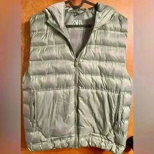 Zara Gray Puffer Vest